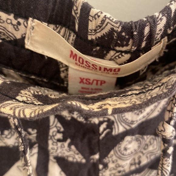 Patterned pants, Mossimo supply, XS - Picture 2 of 3